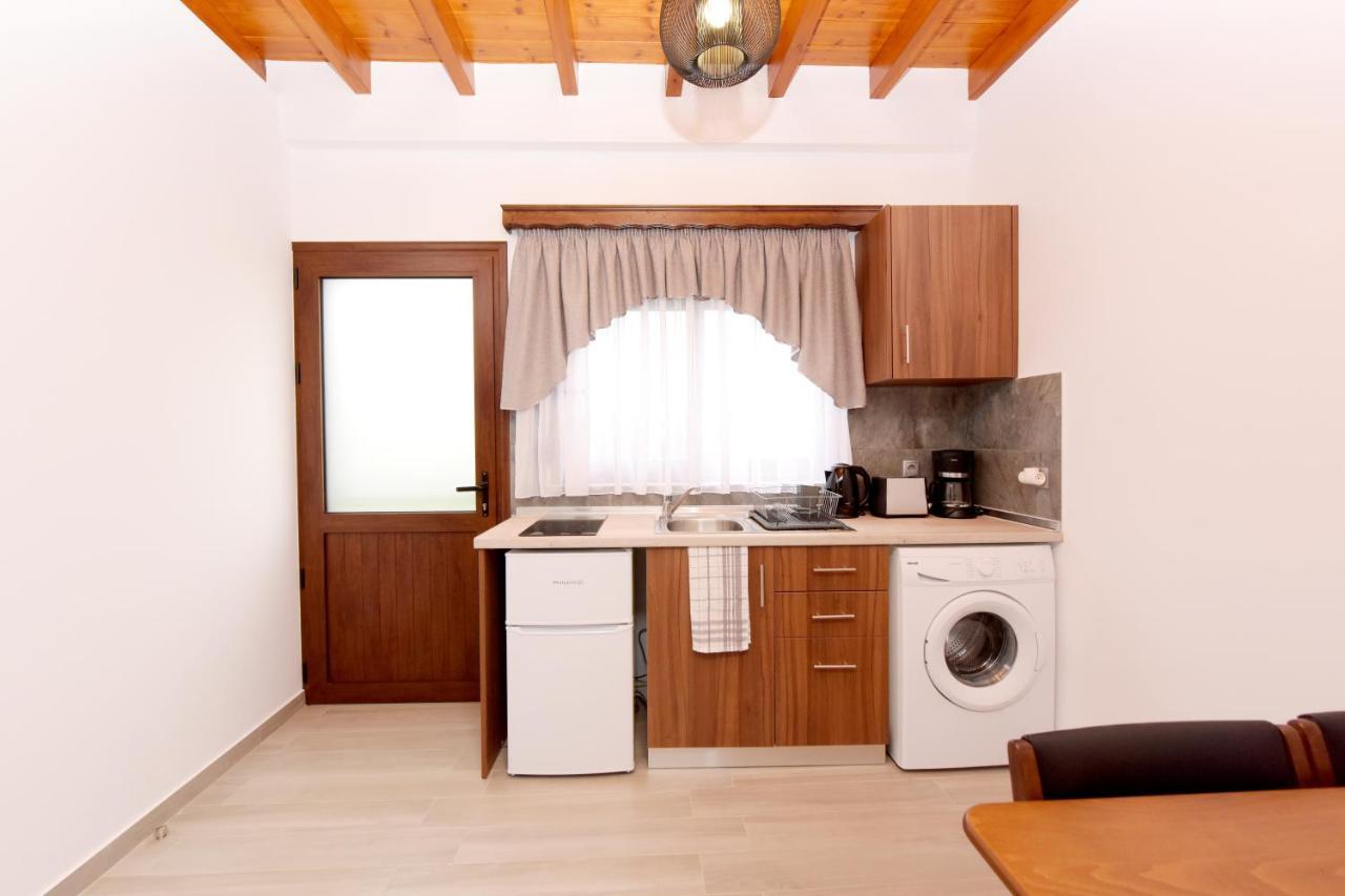 Paraskevi Luxury Apartments Kattavía Exterior foto
